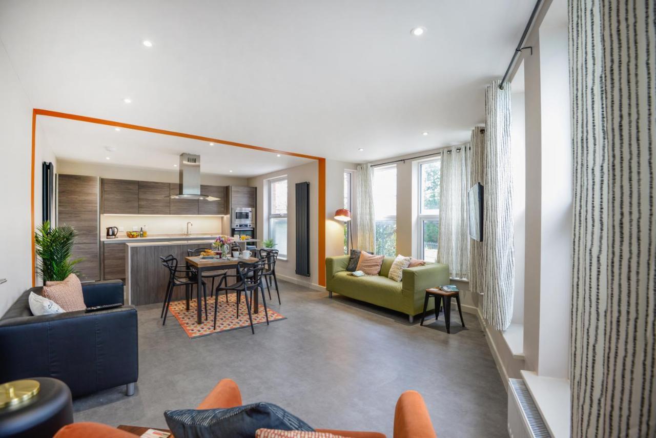 Apartment Three - Free Private Car Park - Sleeps 6 - 3 Shower Rooms - By Ocean City Retreats พลีมัธ ภายนอก รูปภาพ