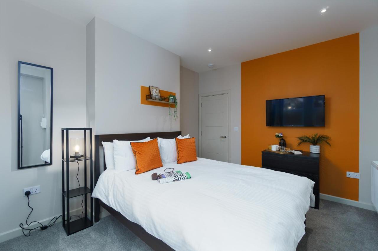 Apartment Three - Free Private Car Park - Sleeps 6 - 3 Shower Rooms - By Ocean City Retreats พลีมัธ ภายนอก รูปภาพ